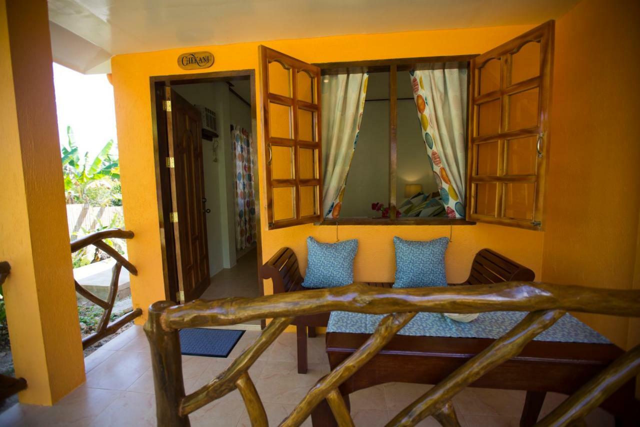Hotel Chekesh Casa Siquijor Exterior foto